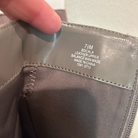 “Bandolino” BDCala Dressy Heel Platform Boots Womens 7.5 Gray Suede w/ Side Zip - Picture 8 of 17